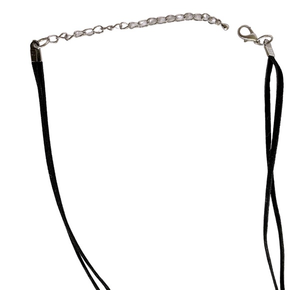 Silver-tone Leather and Beads Pendant Necklace and Earrings Set - Picture 11 of 15